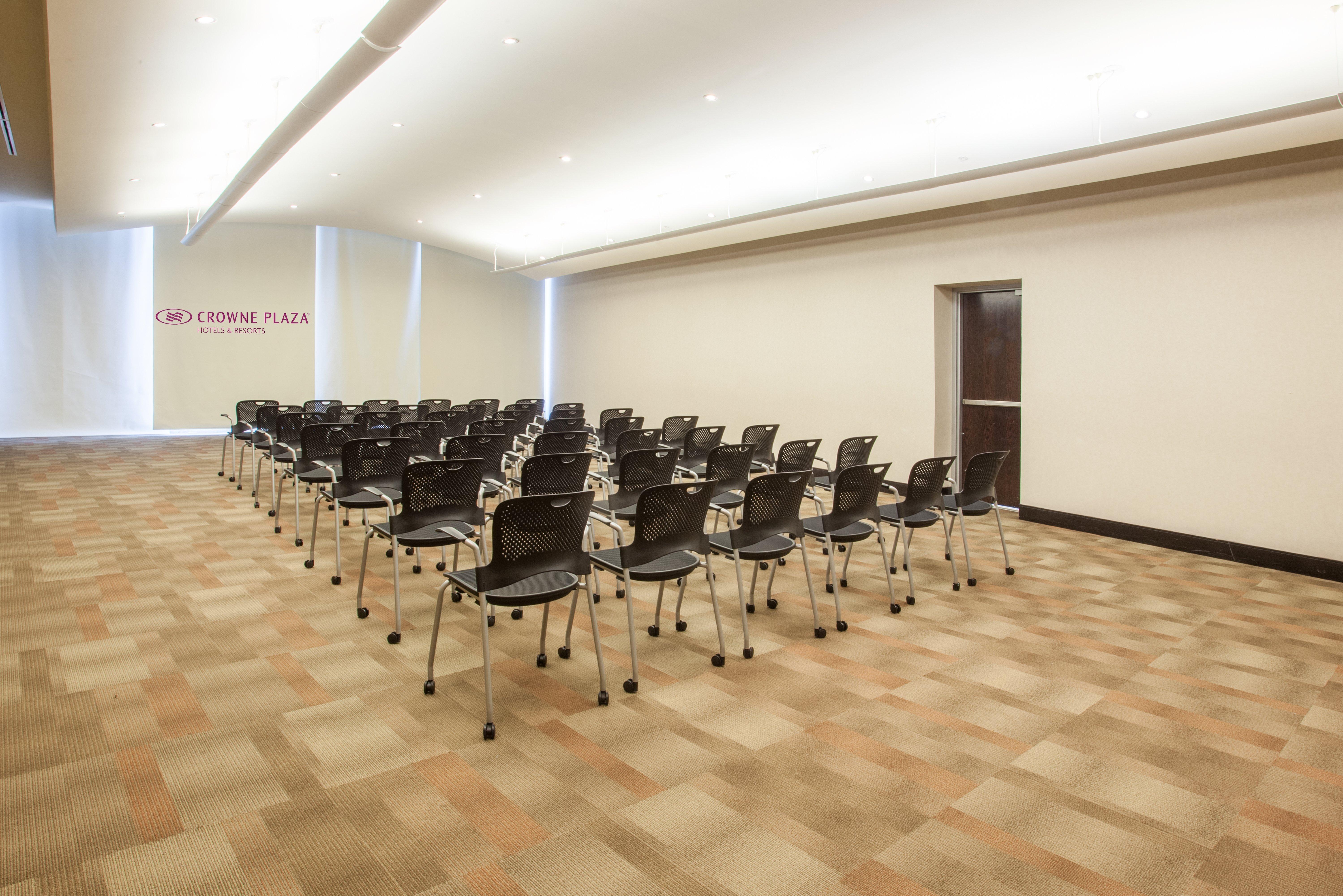 Crowne Plaza Leon By Ihg Hotel Ngoại thất bức ảnh