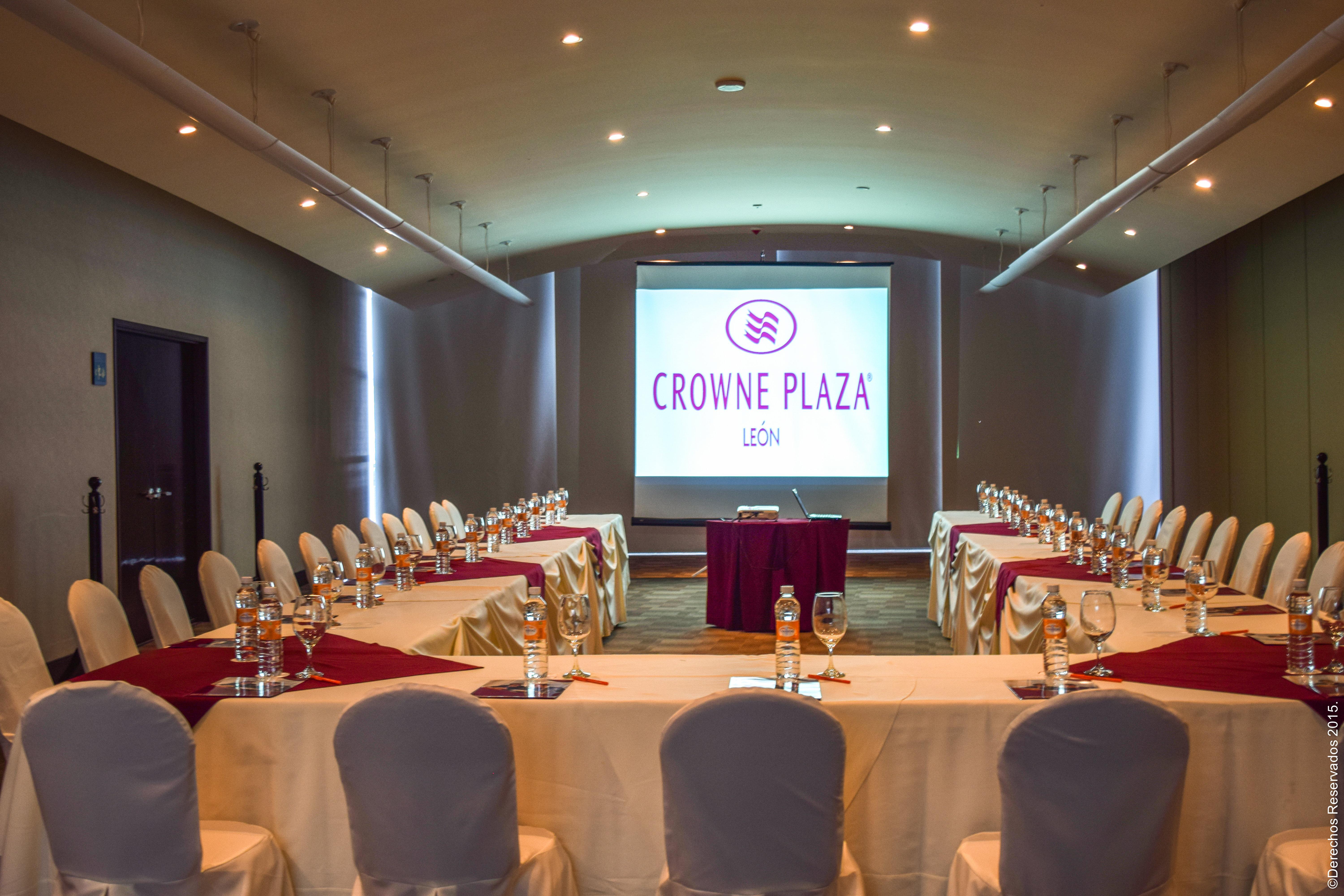 Crowne Plaza Leon By Ihg Hotel Ngoại thất bức ảnh