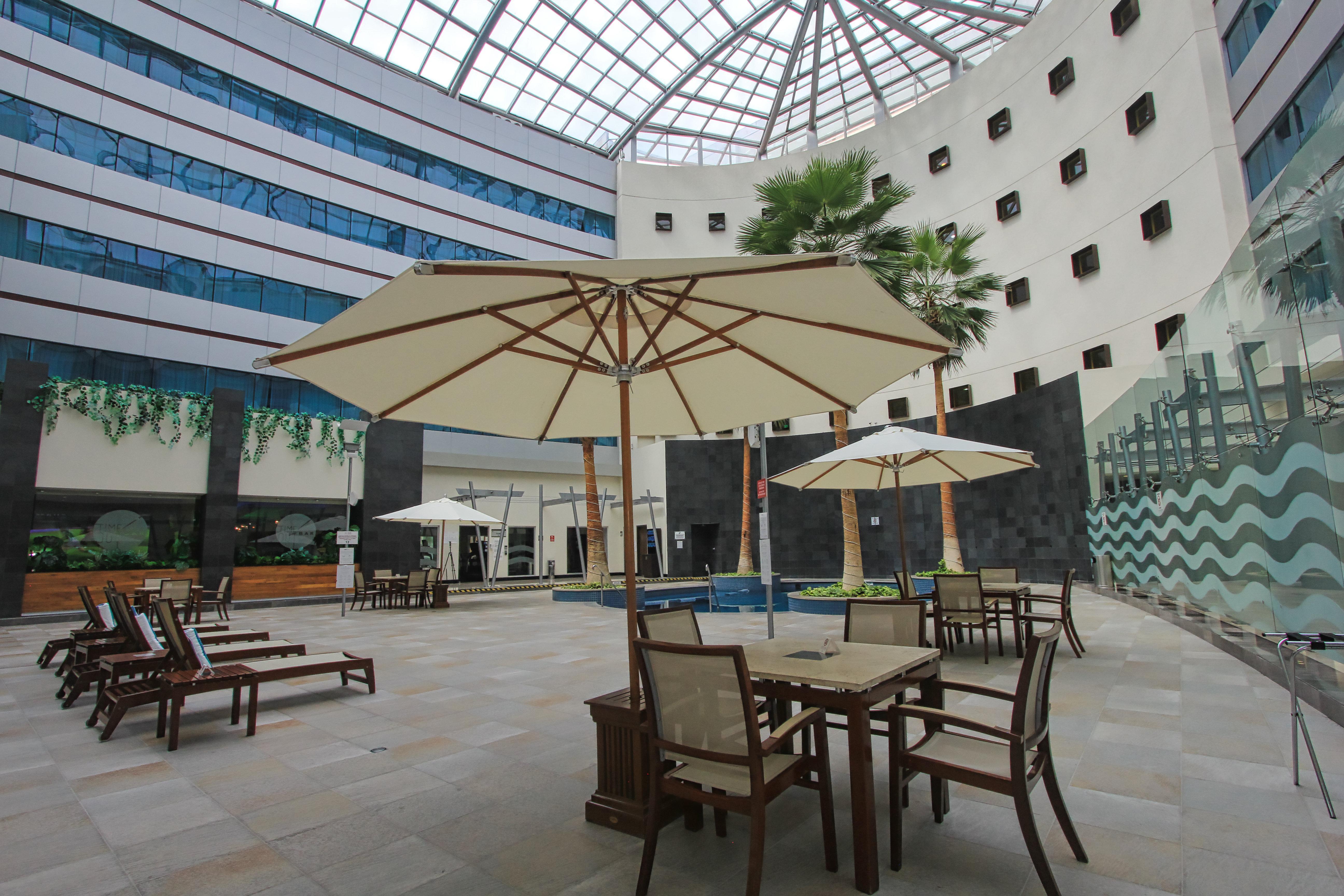 Crowne Plaza Leon By Ihg Hotel Ngoại thất bức ảnh