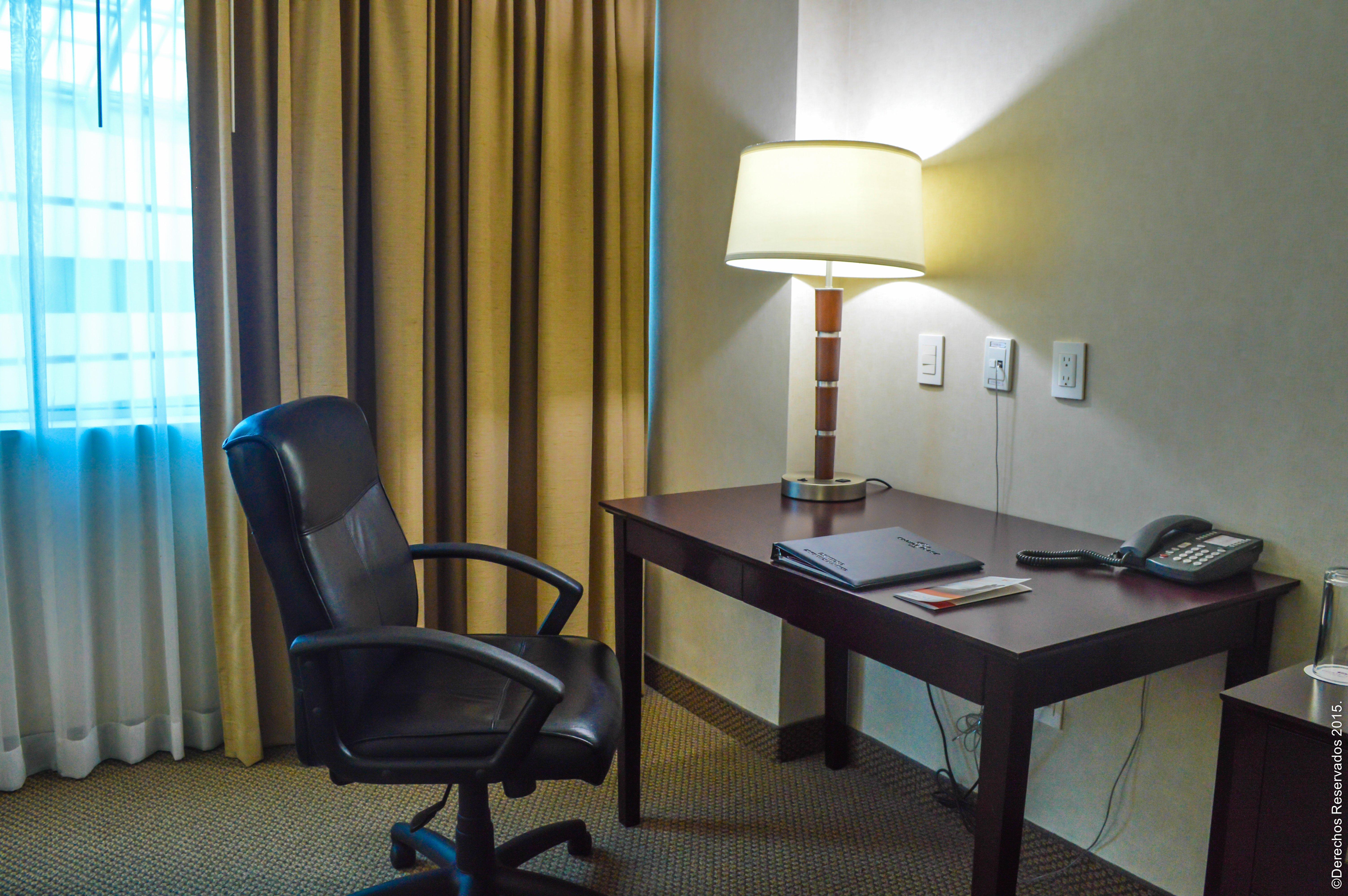 Crowne Plaza Leon By Ihg Hotel Ngoại thất bức ảnh