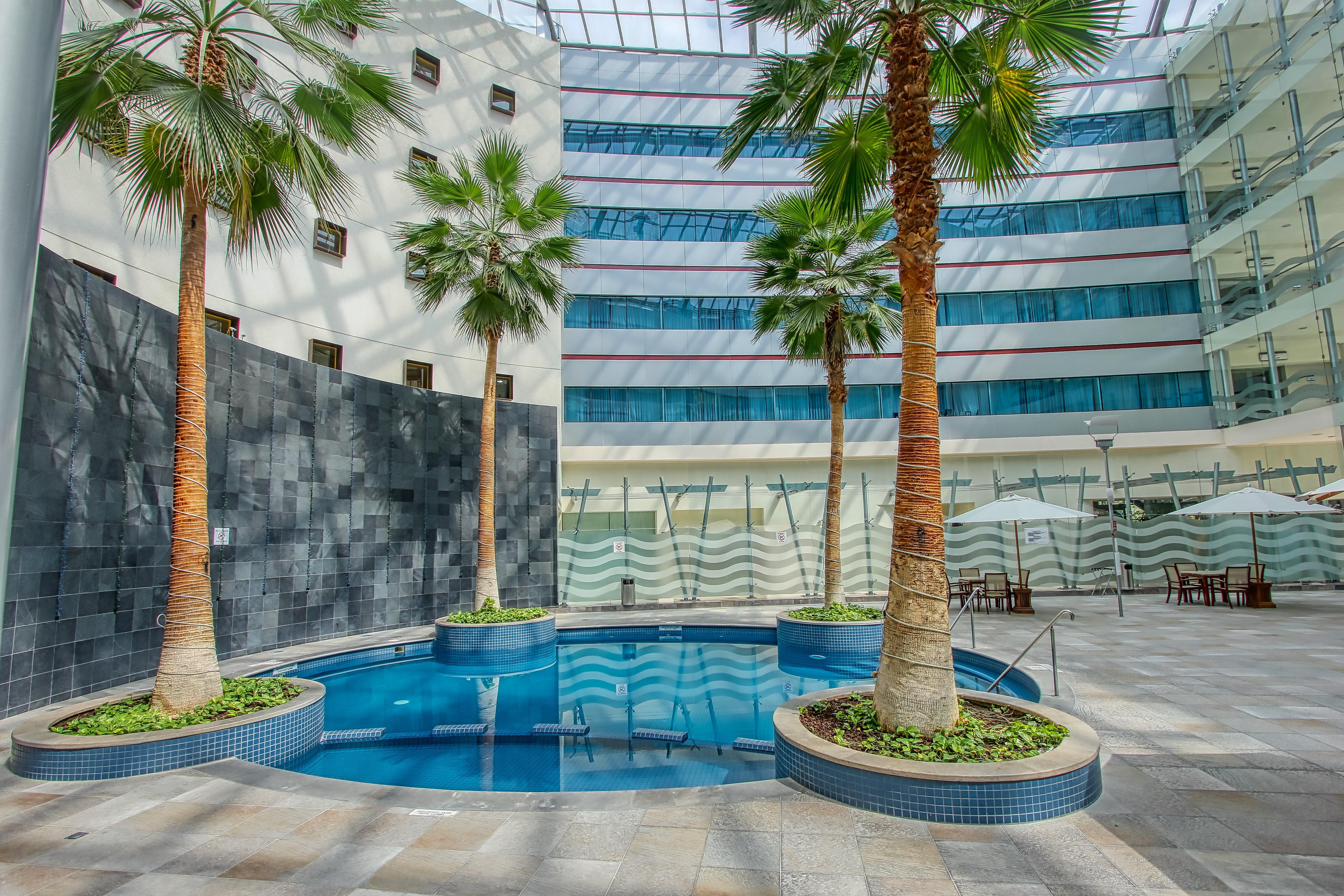 Crowne Plaza Leon By Ihg Hotel Ngoại thất bức ảnh